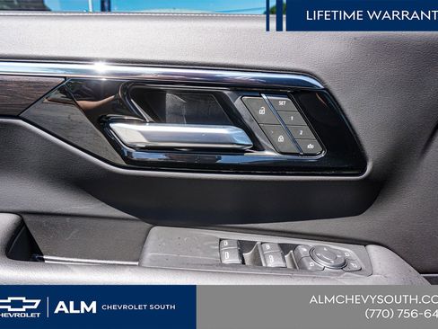 New 2025 Chevrolet Suburban Premier w/ Sun And Tow Package AWD/4WD image 53