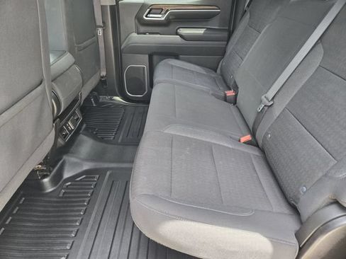 Used 2025 Chevrolet Silverado 1500 LT w/ Safety Package AWD/4WD image 29