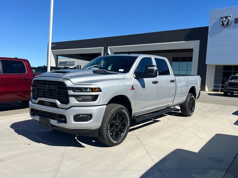 New 2026 RAM 2500 Tradesman AWD/4WD image 2