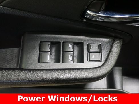 Used 2022 Honda Pilot Special Edition image 6