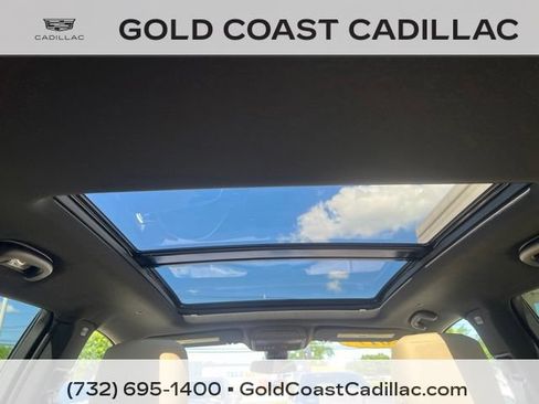 Used 2017 Cadillac XT5 Luxury w/ Driver Awareness Package AWD/4WD image 11