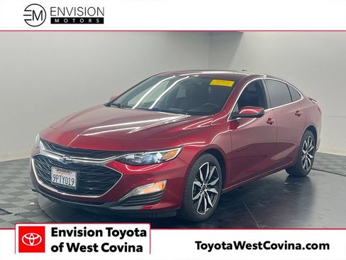 Used 2021 Chevrolet Malibu RS FWD image 1