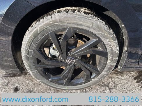 New 2026 Volkswagen Jetta SE image 27