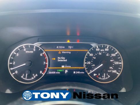 Used 2023 Nissan Rogue SV FWD image 33