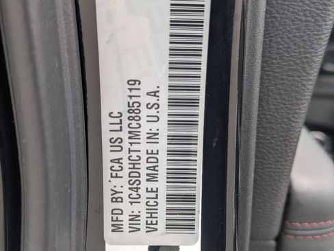 Used 2021 Dodge Durango R/T w/ Technology Group image 36