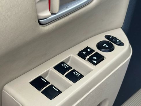 Used 2010 Honda Pilot EX-L image 32