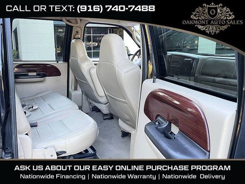 Used 2006 Ford F350 Lariat AWD/4WD image 11