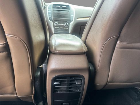 Used 2015 Lincoln MKC AWD w/ Equipment Group 102A Reserve image 21