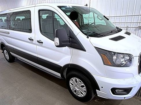 Used 2024 Ford Transit 350 XLT RWD image 5