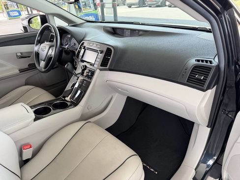 Used 2015 Toyota Venza Limited AWD/4WD image 29