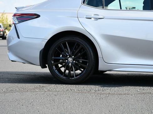 Used 2024 Toyota Camry XSE w/ Cold Weather Package FWD image 10