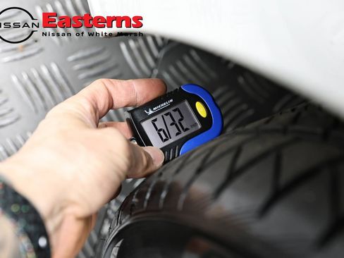 Used 2023 Tesla Model 3 Standard Range image 22