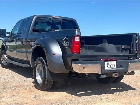 Used 2016 Ford F350 XLT w/ XLT Value Package AWD/4WD image 4