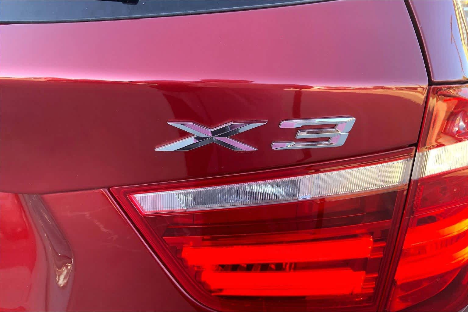 Used 2011 BMW X3 xDrive28i AWD/4WD image 9