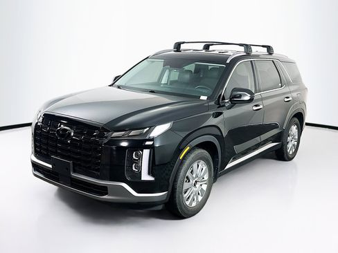Used 2023 Hyundai Palisade SEL image 3