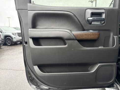 Used 2017 GMC Sierra 1500 Denali image 18