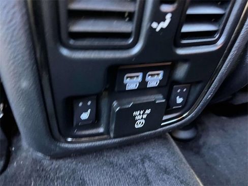 Used 2018 Dodge Durango SRT w/ SRT Interior Appearance Group image 12