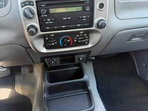 Used 2011 Ford Ranger XLT w/ Bright Trim Group AWD/4WD image 23