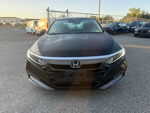 Used 2019 Honda Accord EX image 2