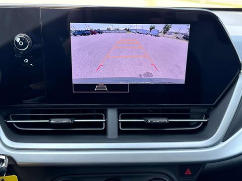 New 2025 Chevrolet Trax LS w/ LS Convenience Package image 4