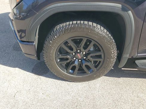 Certified 2022 GMC Sierra 1500 Elevation w/ Elevation Premium Package image 11