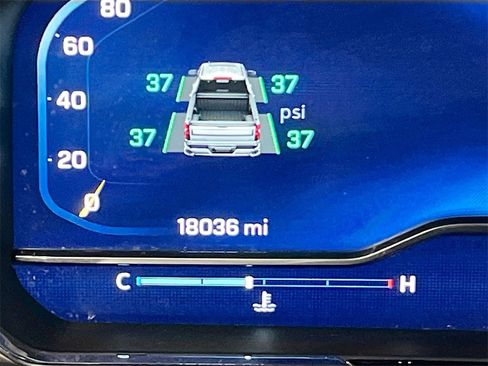 Used 2023 Chevrolet Silverado 1500 LT image 12