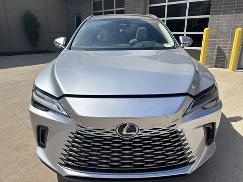 New 2026 Lexus RX 350 AWD image 3