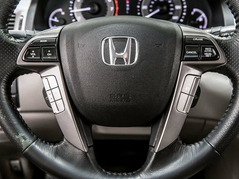 Used 2015 Honda Odyssey Touring Elite image 27