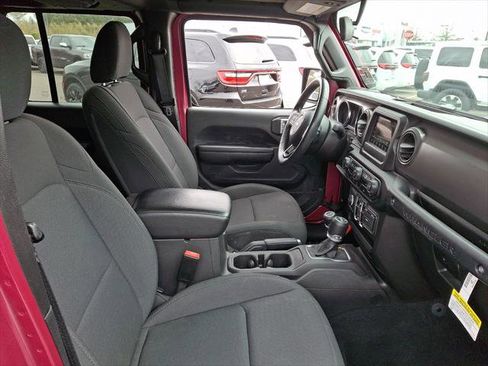 Certified 2021 Jeep Wrangler Unlimited Sport image 12