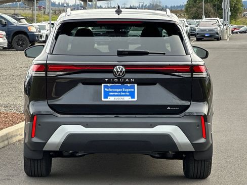 New 2026 Volkswagen Tiguan S AWD/4WD image 4