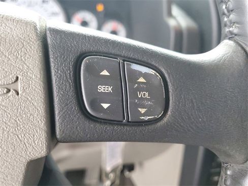 Used 2003 HUMMER H2 Base w/ Preferred Equipment Group image 21