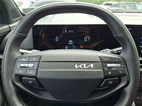 Certified 2026 Kia Sportage X-Line w/ X-Line Premium Package AWD/4WD image 19