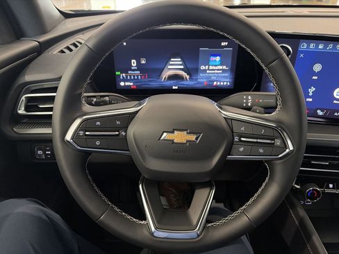 New 2026 Chevrolet Traverse LT w/ Driver Confidence Package FWD image 21