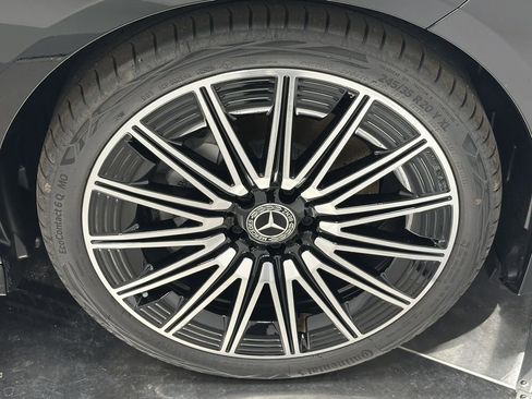 New 2026 Mercedes-Benz CLE 300 4MATIC Coupe image 13