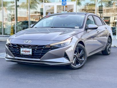 Used 2023 Hyundai Elantra Blue w/ Preferred Accessory Package