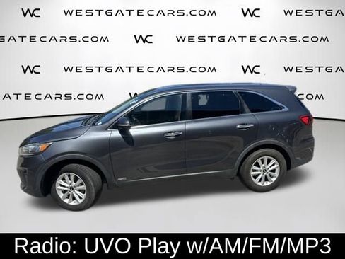 Used 2019 Kia Sorento AWD image 2