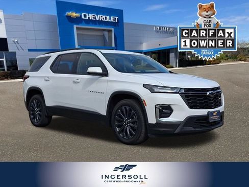 Used 2023 Chevrolet Traverse RS AWD/4WD image 1