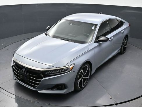 Used 2022 Honda Accord Sport image 24