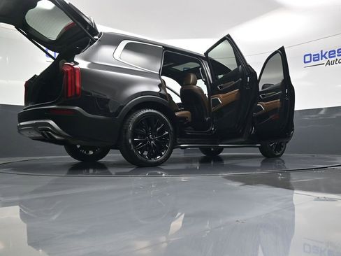 Used 2020 Kia Telluride SX w/ SX Prestige Package image 66