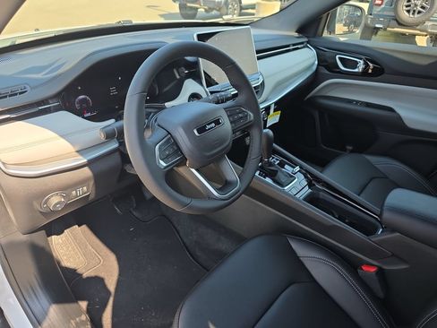 New 2026 Jeep Compass Limited AWD/4WD image 16