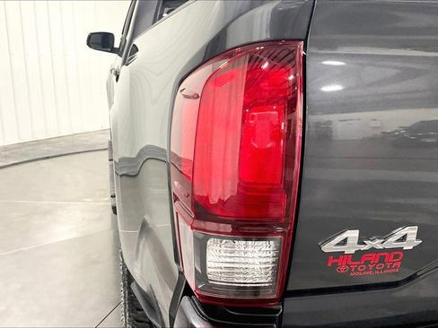 Used 2022 Toyota Tacoma SR image 29