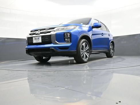 Used 2021 Mitsubishi Outlander Sport LE AWD/4WD image 25