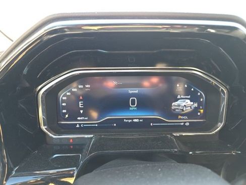Used 2024 Chevrolet Silverado 1500 LT AWD/4WD image 12