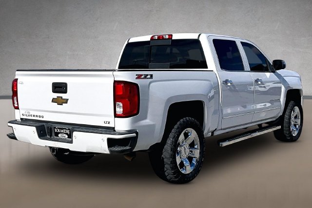 Used 2017 Chevrolet Silverado 1500 LTZ Z71 w/ LTZ Plus Package AWD/4WD image 2
