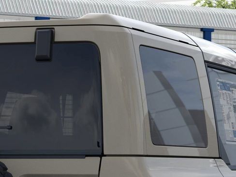 New 2025 Ford Bronco Badlands image 26