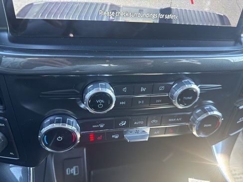 Used 2022 Ford F150 XLT w/ Equipment Group 302A High image 26