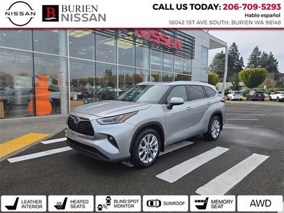 Used 2023 Toyota Highlander Limited