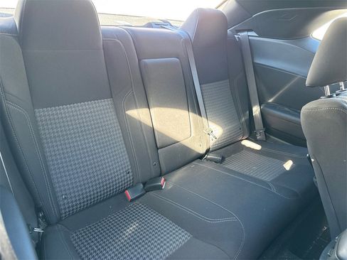 Used 2020 Dodge Challenger SXT w/ Blacktop Package image 6