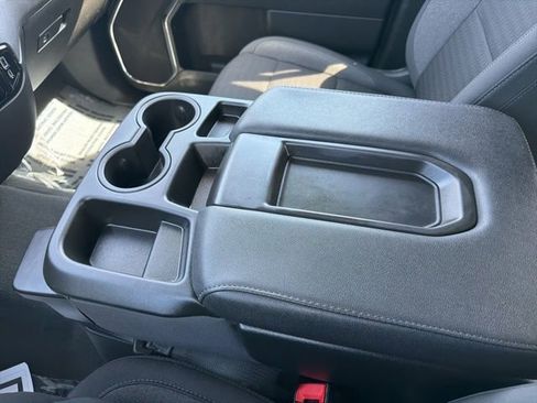 Used 2024 GMC Sierra 1500 Elevation image 38