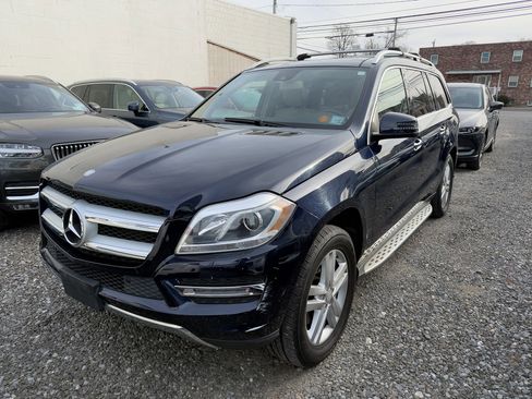 Used 2015 Mercedes-Benz GL 450 4MATIC image 3